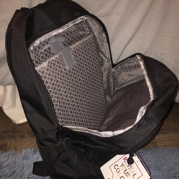 SOLD J World NewYork Black Dexter Backpack - Picture 4 of 6